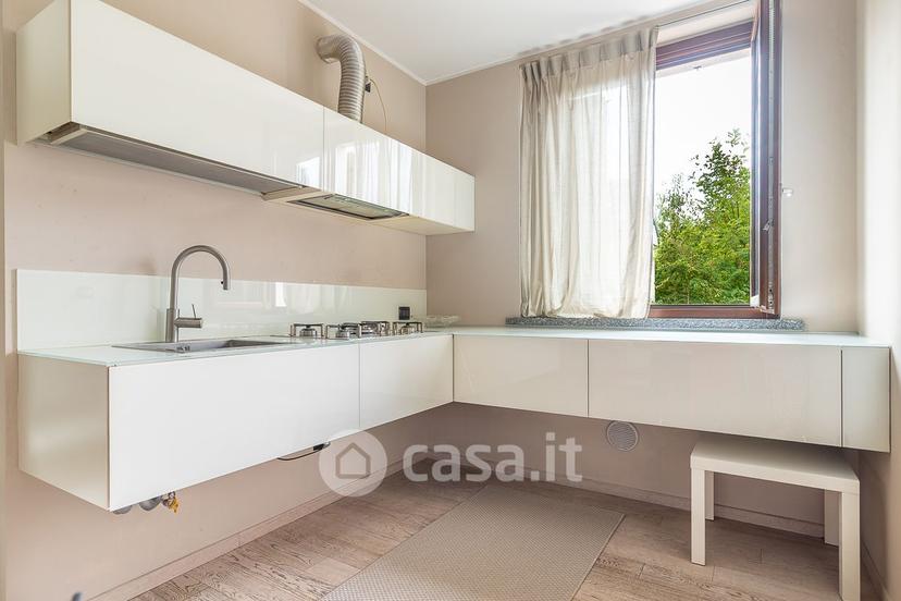 Trilocale in Via Pusiano 18 — foto 13 di 31