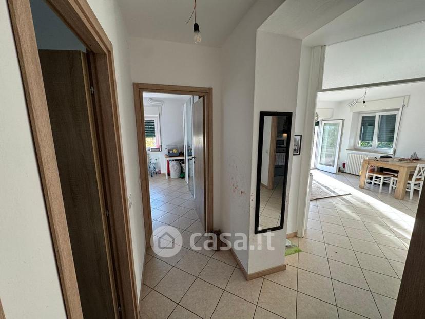 Trilocale in Via Orocco 5 — foto 4 di 55