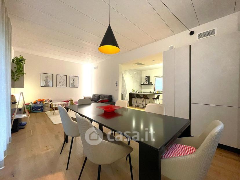 Villa in Via G. Matteotti 82 — foto 29 di 56
