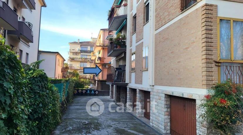 Appartamento in Via Enrico Bernardi 23 — foto 17 di 27