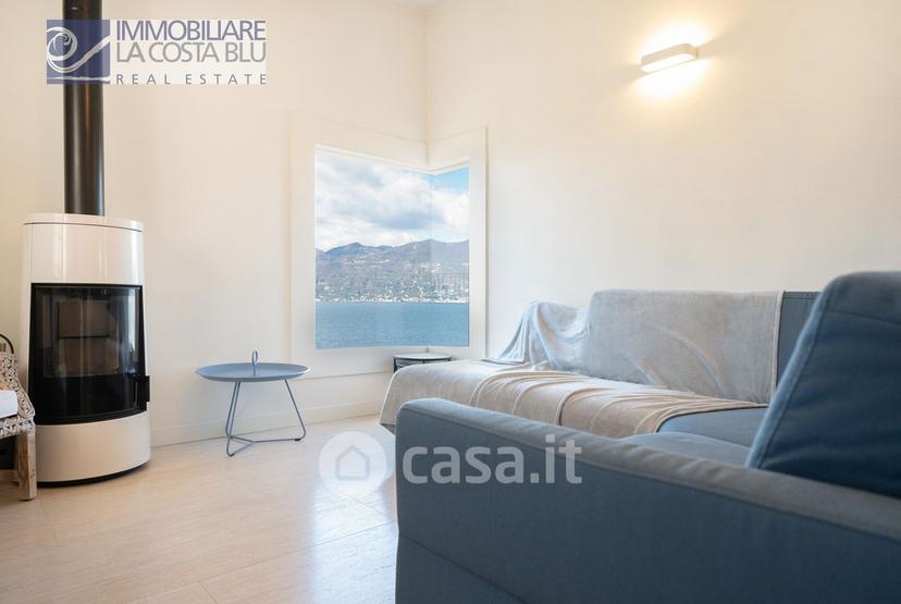 Villa in Via Alessandro Manzoni — foto 18 di 53
