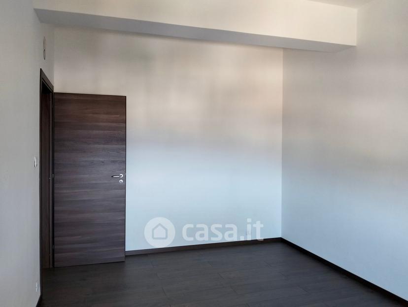 Quadrilocale in Via Villini Svizzeri — foto 15 di 34