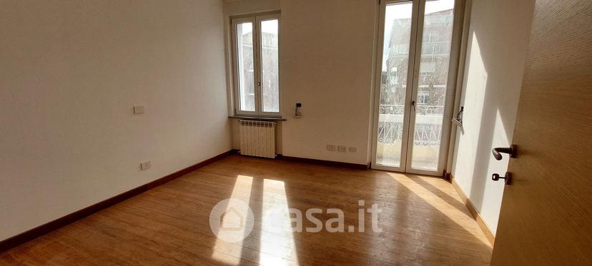 Trilocale in Viale Tancredi Galimberti — foto 4 di 11