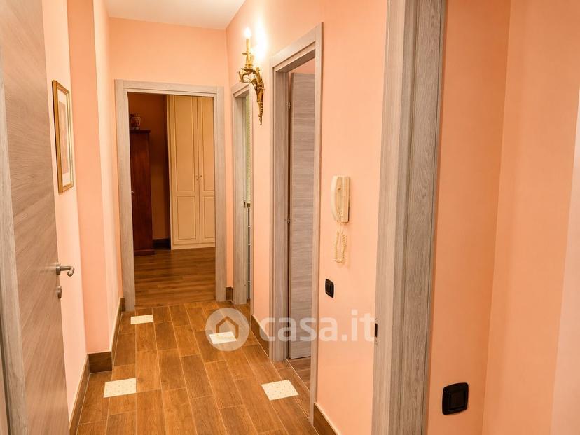 Trilocale in Corso Giuseppe Garibaldi 195 — foto 22 di 23
