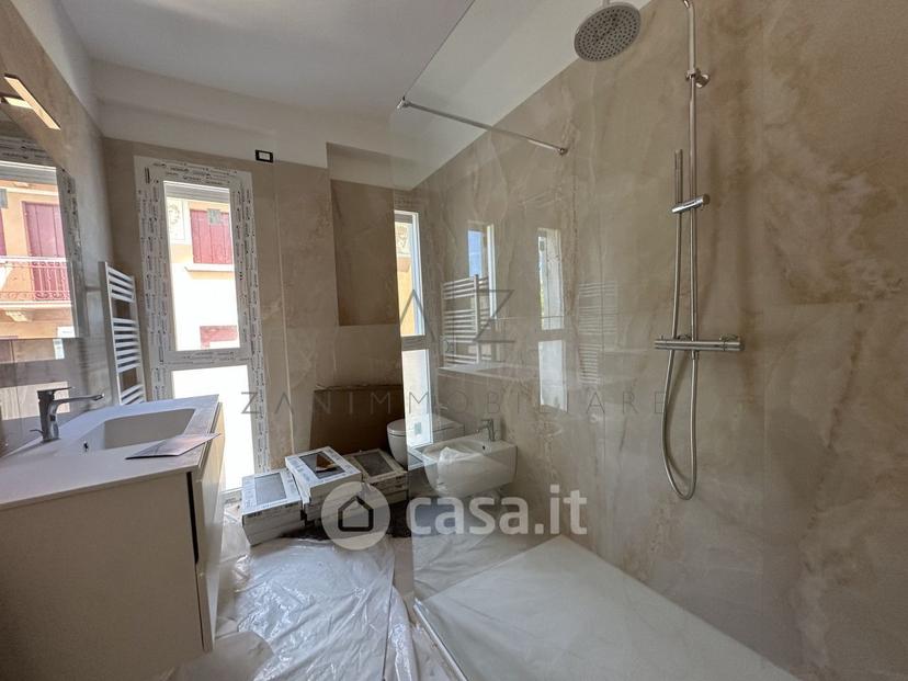 Quadrilocale in Via San Pio X — foto 11 di 28