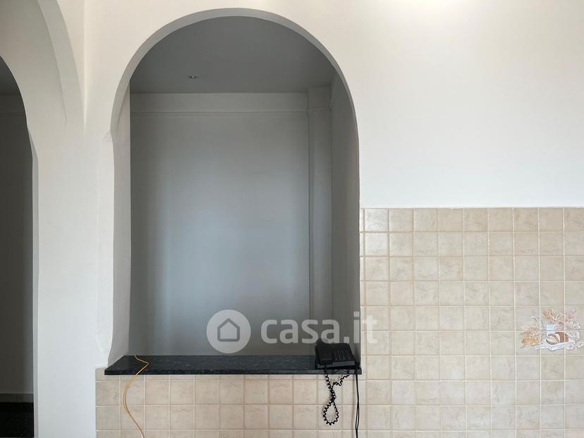 Bilocale in Via dei Sessanta 7 — foto 11 di 34