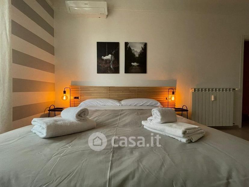 Bilocale in Viale Giovanni da Cermenate 45