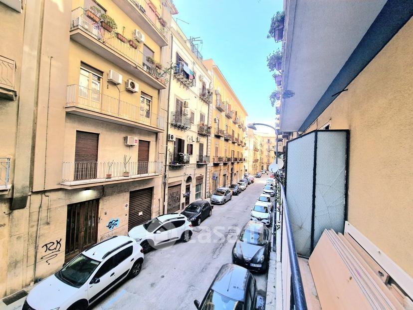 Trilocale in Via Vincenzo Riolo — foto 21 di 23
