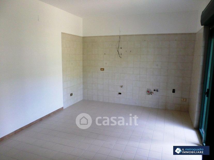 Quadrilocale in Via San Lorenzo — foto 26 di 26