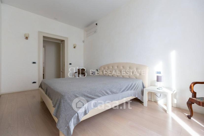 Trilocale in Via Massimo d'Azeglio 11 — foto 44 di 49