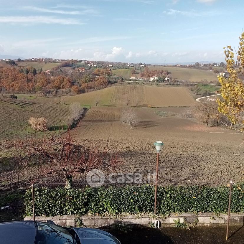 Villa in Contrada Vertecchia — foto 26 di 31
