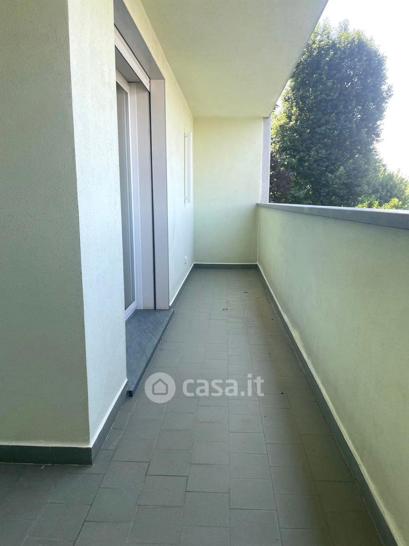 Trilocale in Via Carlo Cattaneo — foto 3 di 26