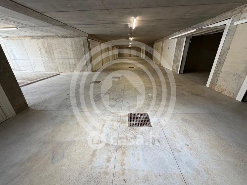 Trilocale in Via Filippo Turati 10 — foto 10 di 20