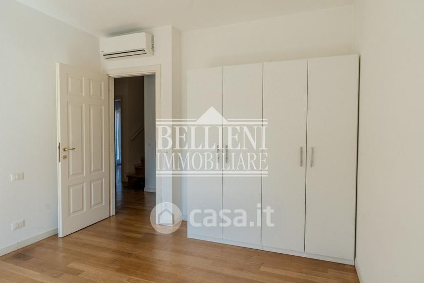 Quadrilocale in Via Alessandro Massaria — foto 14 di 28