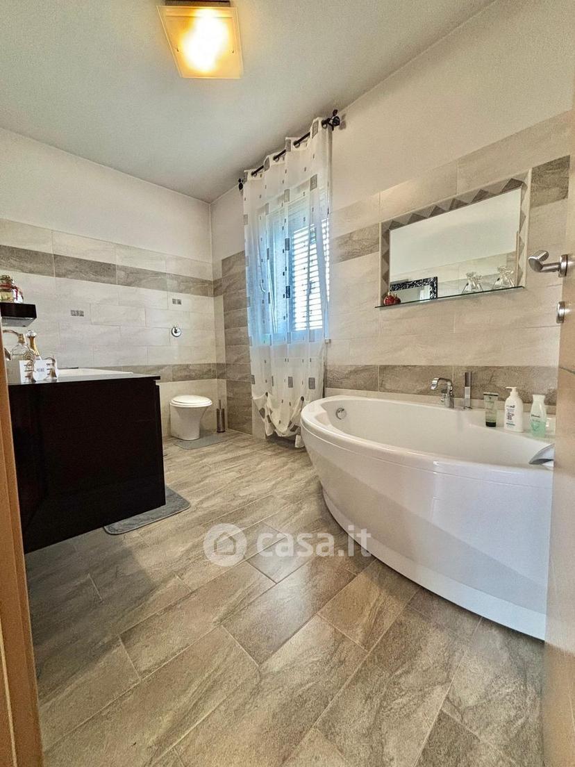Villa in Strada Provinciale 9 — foto 53 di 54