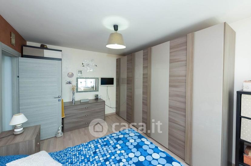 Trilocale in Via Emilio Alessandrini 2 — foto 24 di 29