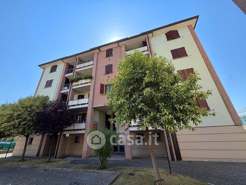 Trilocale in Via Toscana 84 a — foto 21 di 22