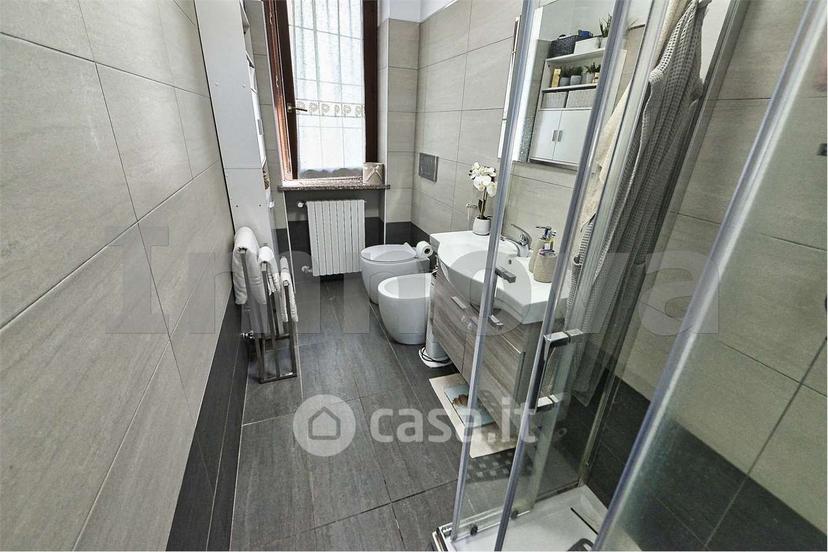 Trilocale in Via E. Borgazzi 34 — foto 4 di 26