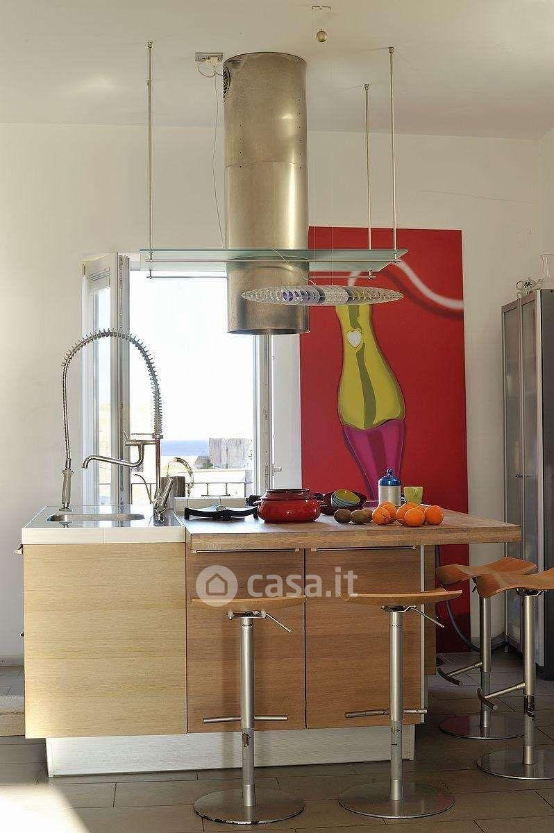 Trilocale in Via Salomone 6 — foto 13 di 13