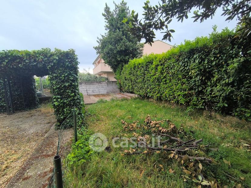 Appartamento in Via B. di Tommaso — foto 21 di 48