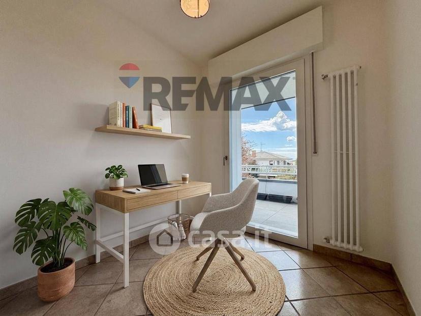 Villa in Via Guglielmo Marconi 22 — foto 24 di 28