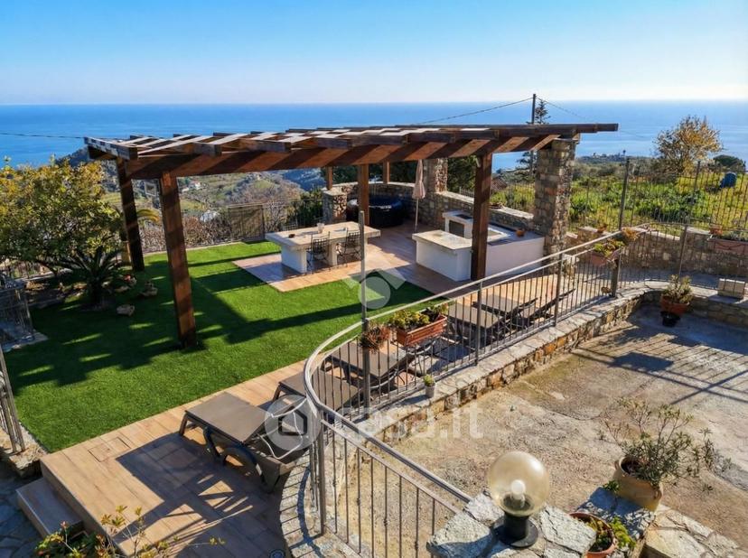 Villa in Strada Civezza 49 — foto 34 di 50