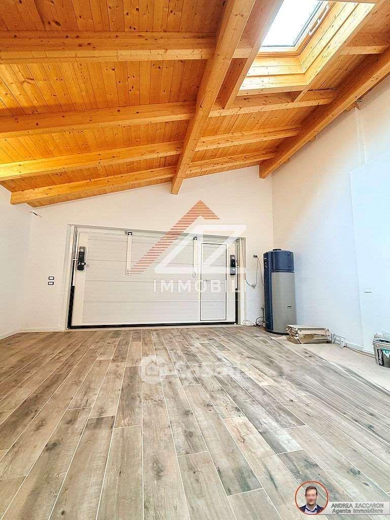 Villa in Via Larghe Ongaresca — foto 13 di 43