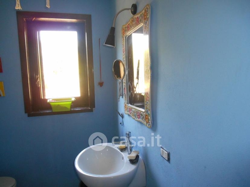 Trilocale in Via Altieri 14 — foto 3 di 33