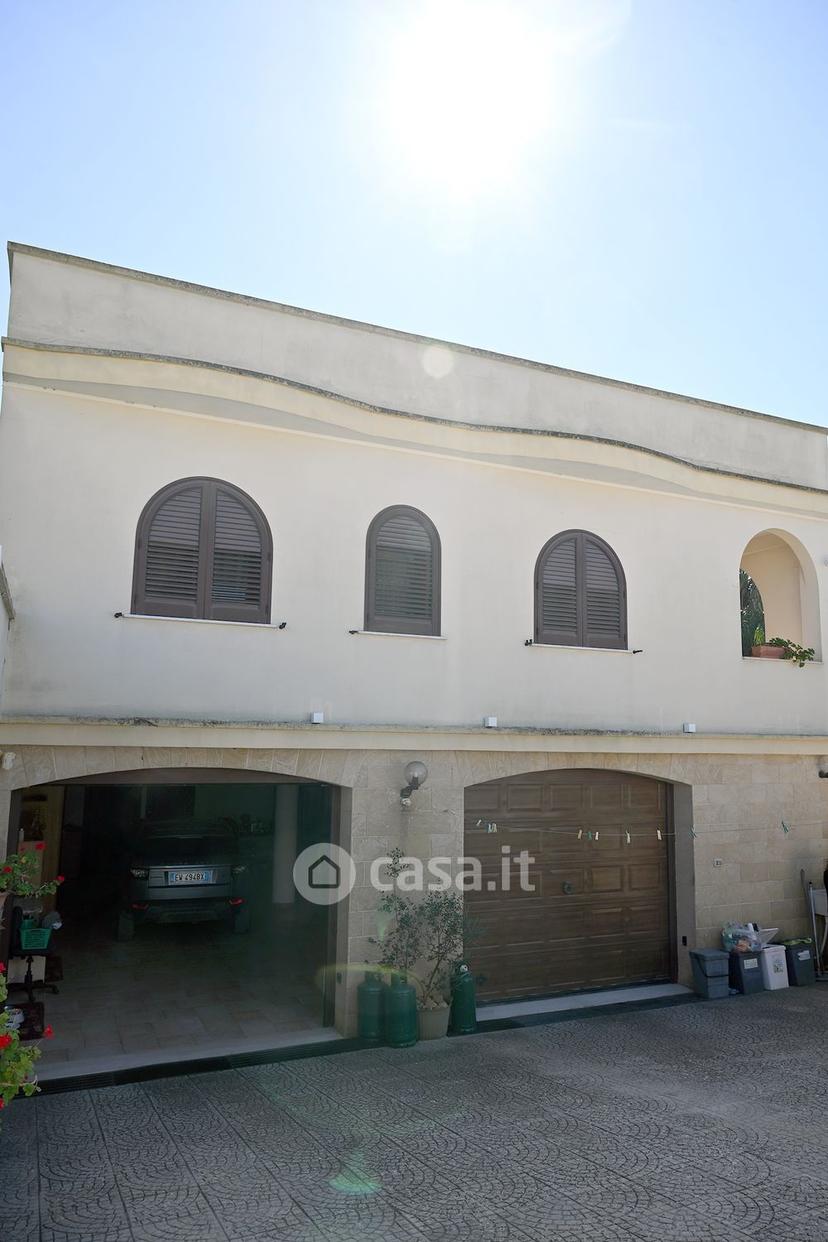 Villa in Via Giulio Cesare 62 — foto 60 di 105