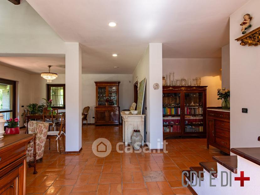 Villa in Via Santa Lucia — foto 3 di 70