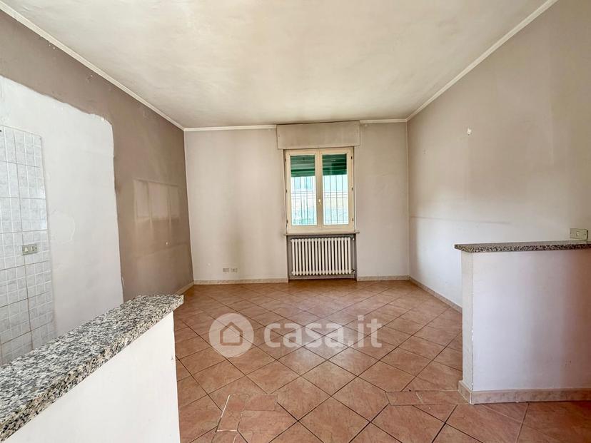 Trilocale in Via Giovan Battista Traverso 1