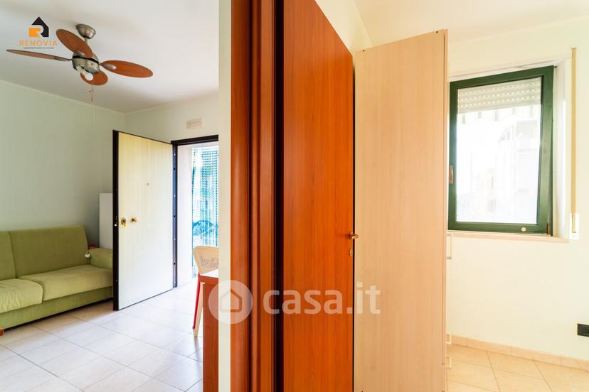 Trilocale in Via Mar Tirreno 186 — foto 28 di 29
