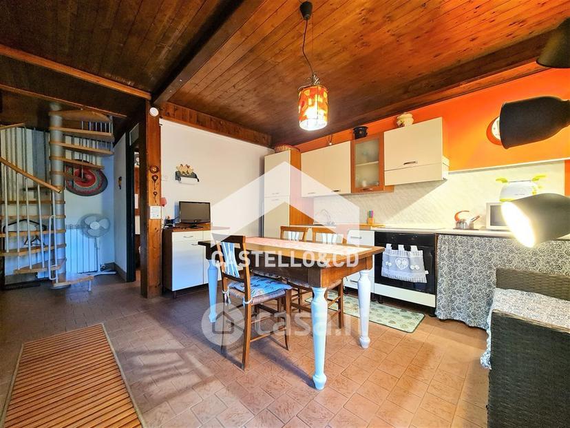 Villa in Via Papa Giovanni XXIII 1 — foto 5 di 36
