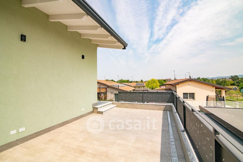 Villa in Via Mario Baratta — foto 45 di 63