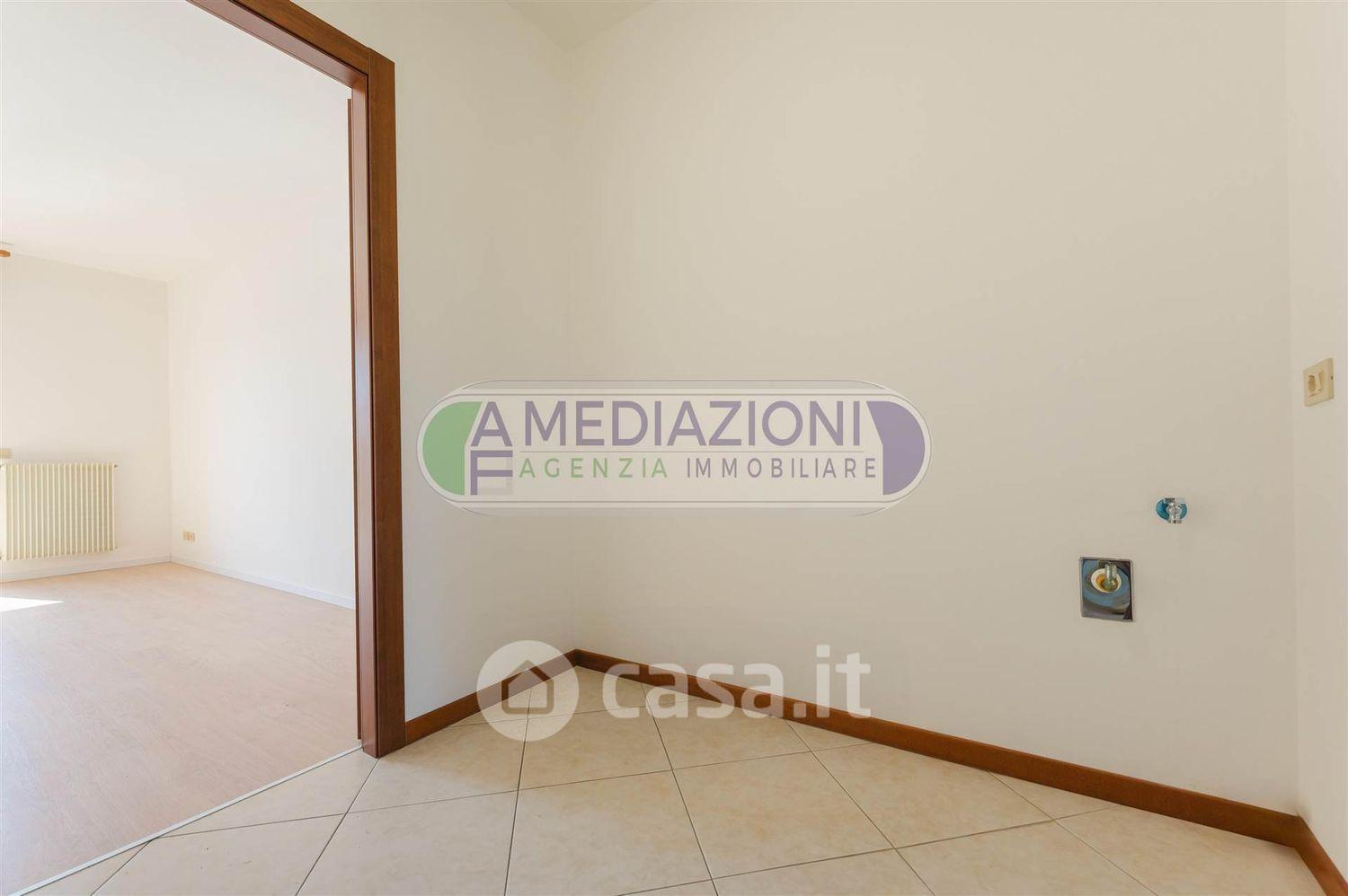Trilocale in Via Mare Mediterraneo 2
