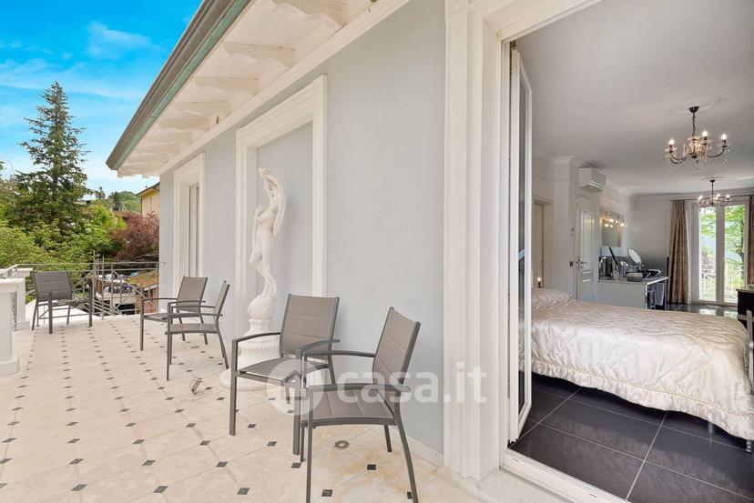 Villa in Via di Rosi 1056 — foto 17 di 52