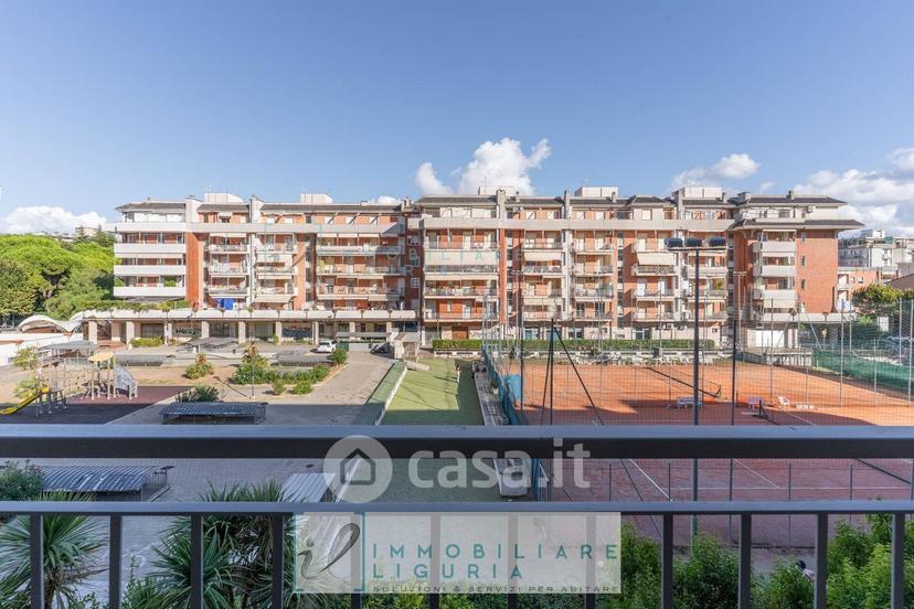 Quadrilocale in Via Bologna 6 — foto 7 di 47