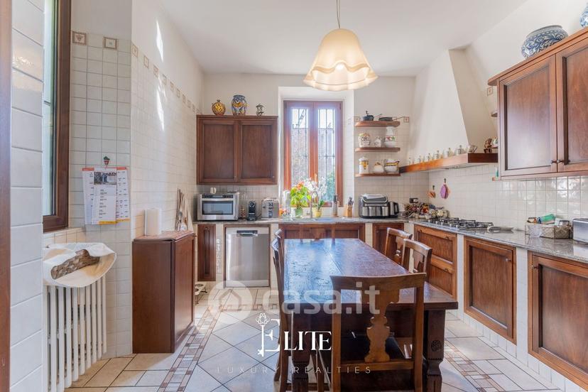 Villa in Via alla Punta 15 — foto 8 di 32