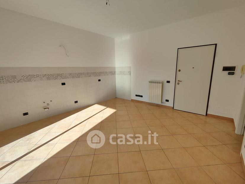 Trilocale in Via Torino — foto 15 di 21