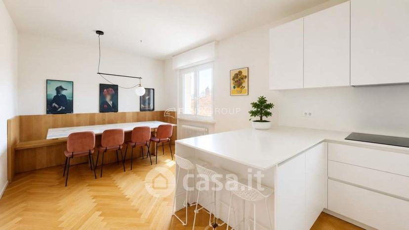 Quadrilocale in Via Ugo Foscolo 46 — foto 28 di 39