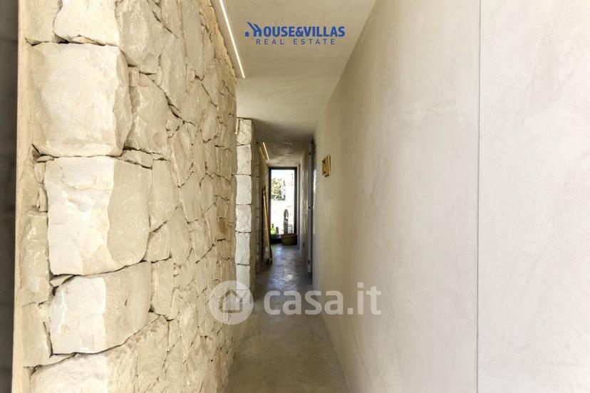 Villa in Via Puzzi — foto 5 di 68