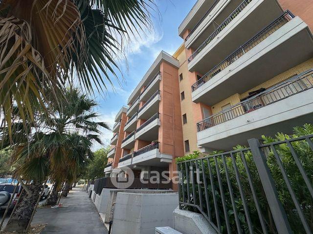Trilocale in Viale Kennedy John Fitzgerald 2 — foto 21 di 27