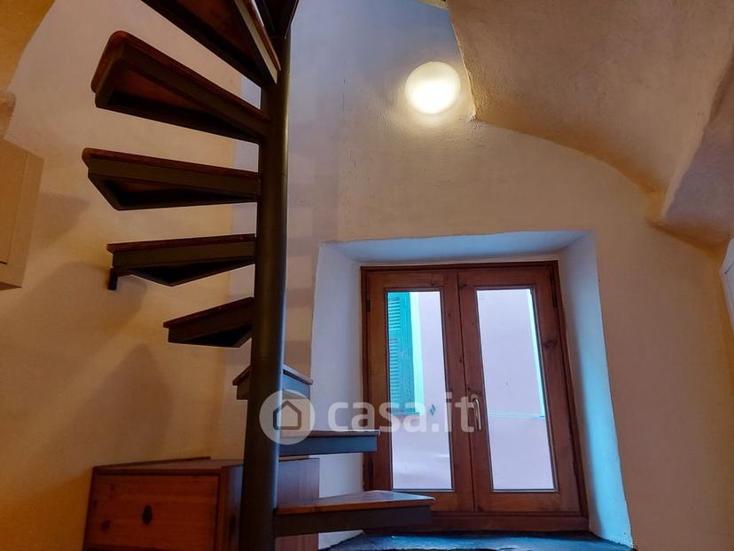 Trilocale in Via G. Garibaldi 1 — foto 23 di 32