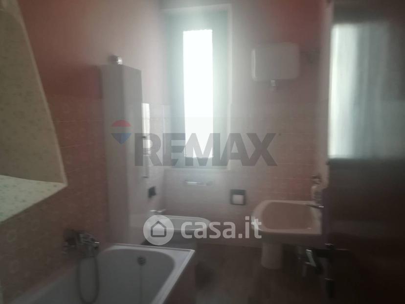 Trilocale in Via Arezzo 49 — foto 20 di 38