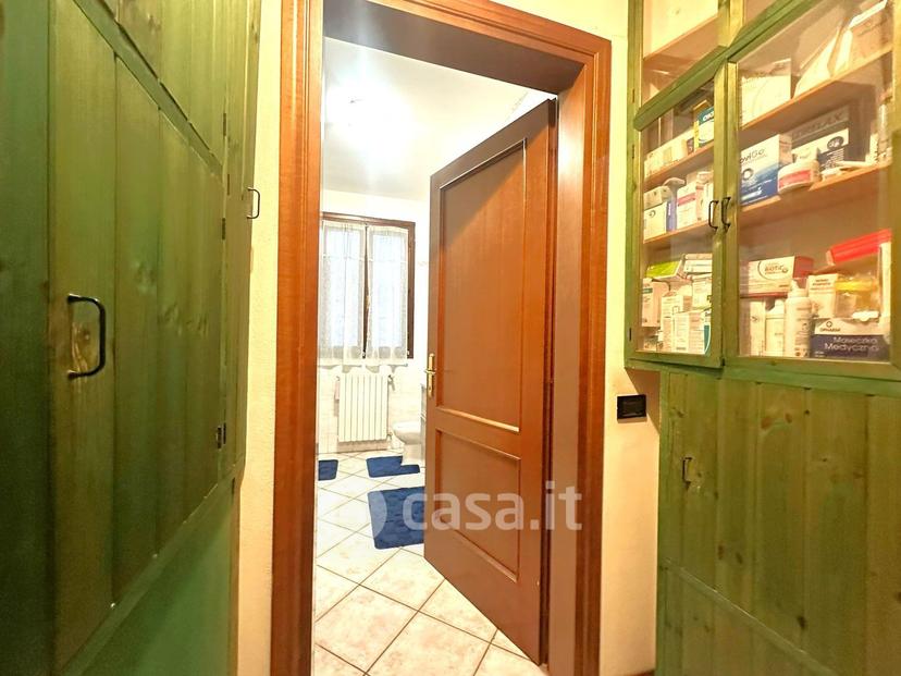 Trilocale in Via Farini — foto 25 di 28