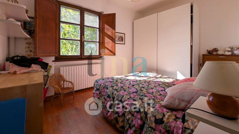 Villa in Via Cecinese — foto 7 di 56