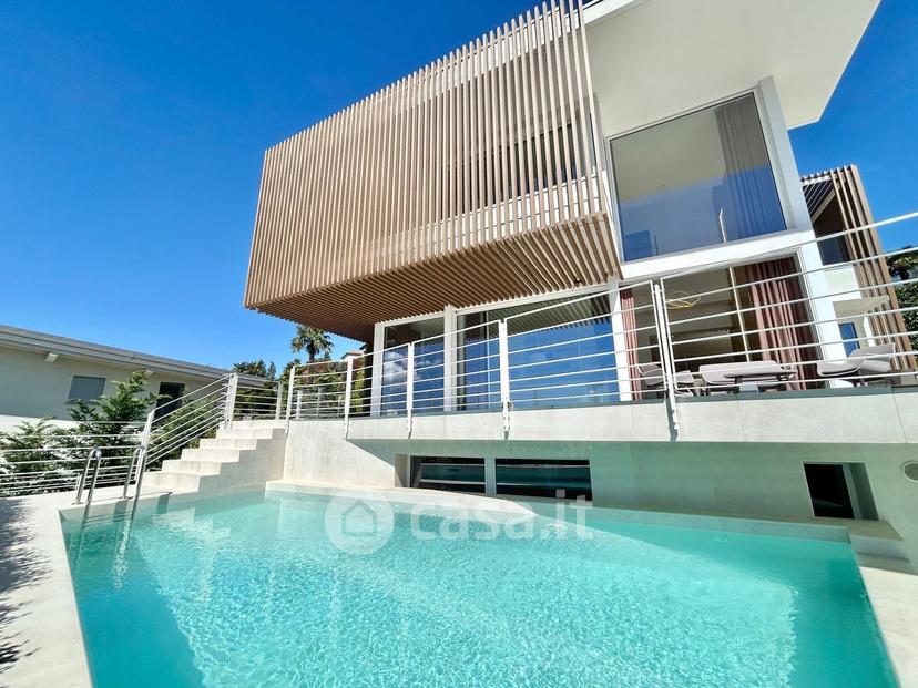 Villa in Via dell'Eriche — foto 5 di 44
