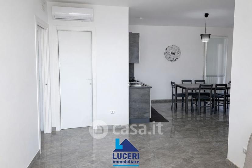 Trilocale in Lungomare Galileo Galilei — foto 22 di 26