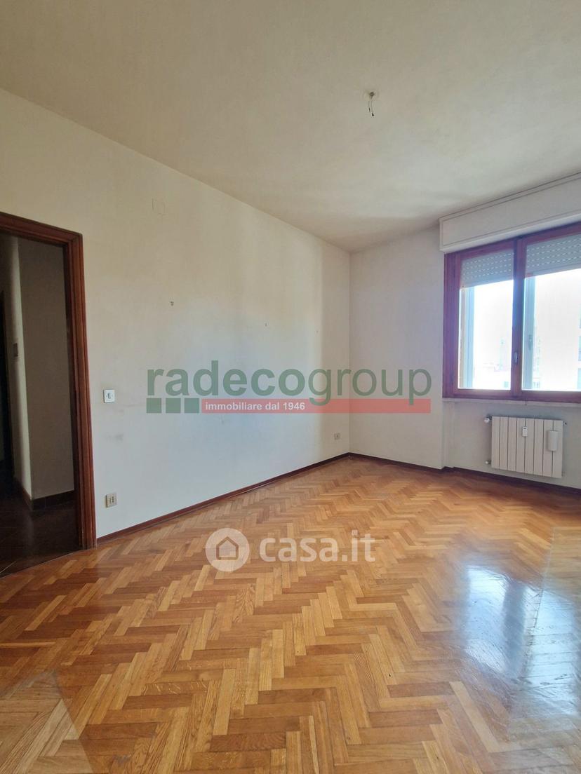 Appartamento in Via Goito 104 — foto 2 di 27