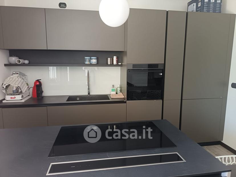 Quadrilocale in Via Cesare Battisti — foto 21 di 35